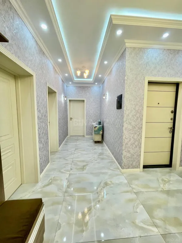 Kirayə verilir 3 otaqlı mənzil 125 m²