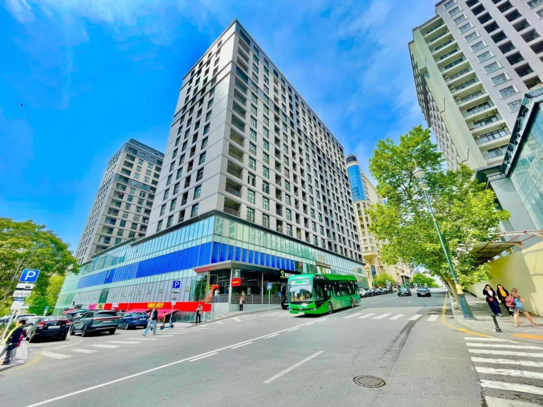 Kirayə verilir 3 otaqlı mənzil 125 m²