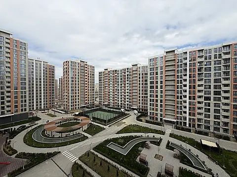 Satılır 3 otaqlı mənzil 96 m²
