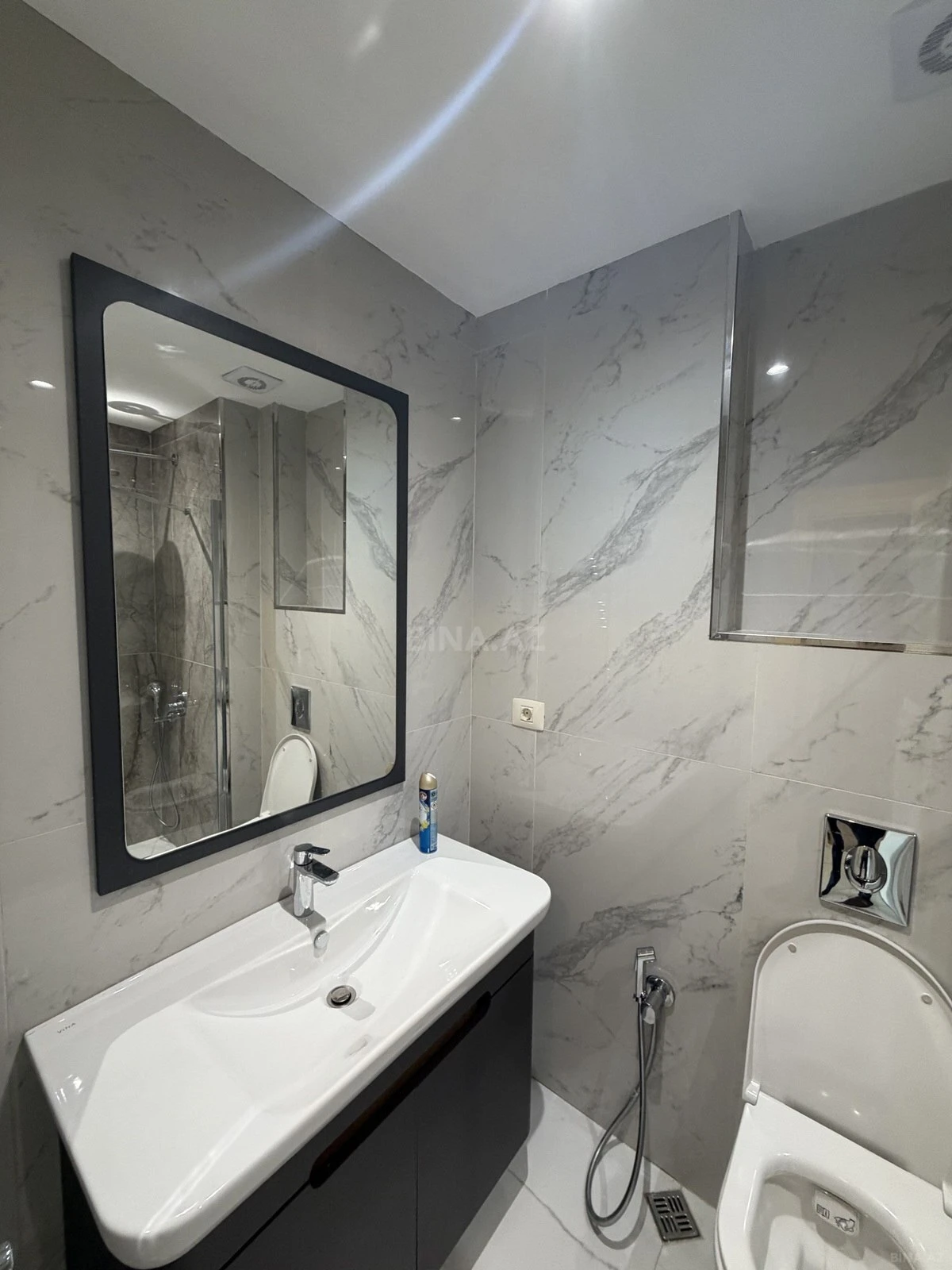 Satılır 3 otaqlı mənzil 96 m²