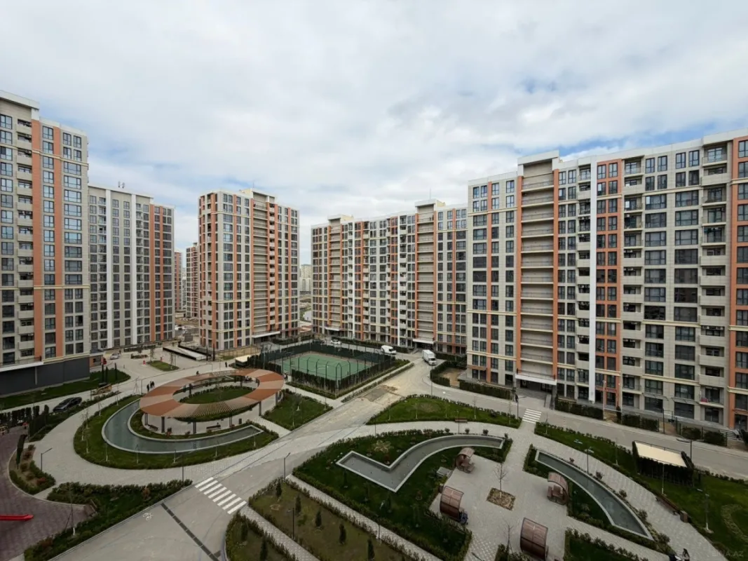 Satılır 3 otaqlı mənzil 96 m²