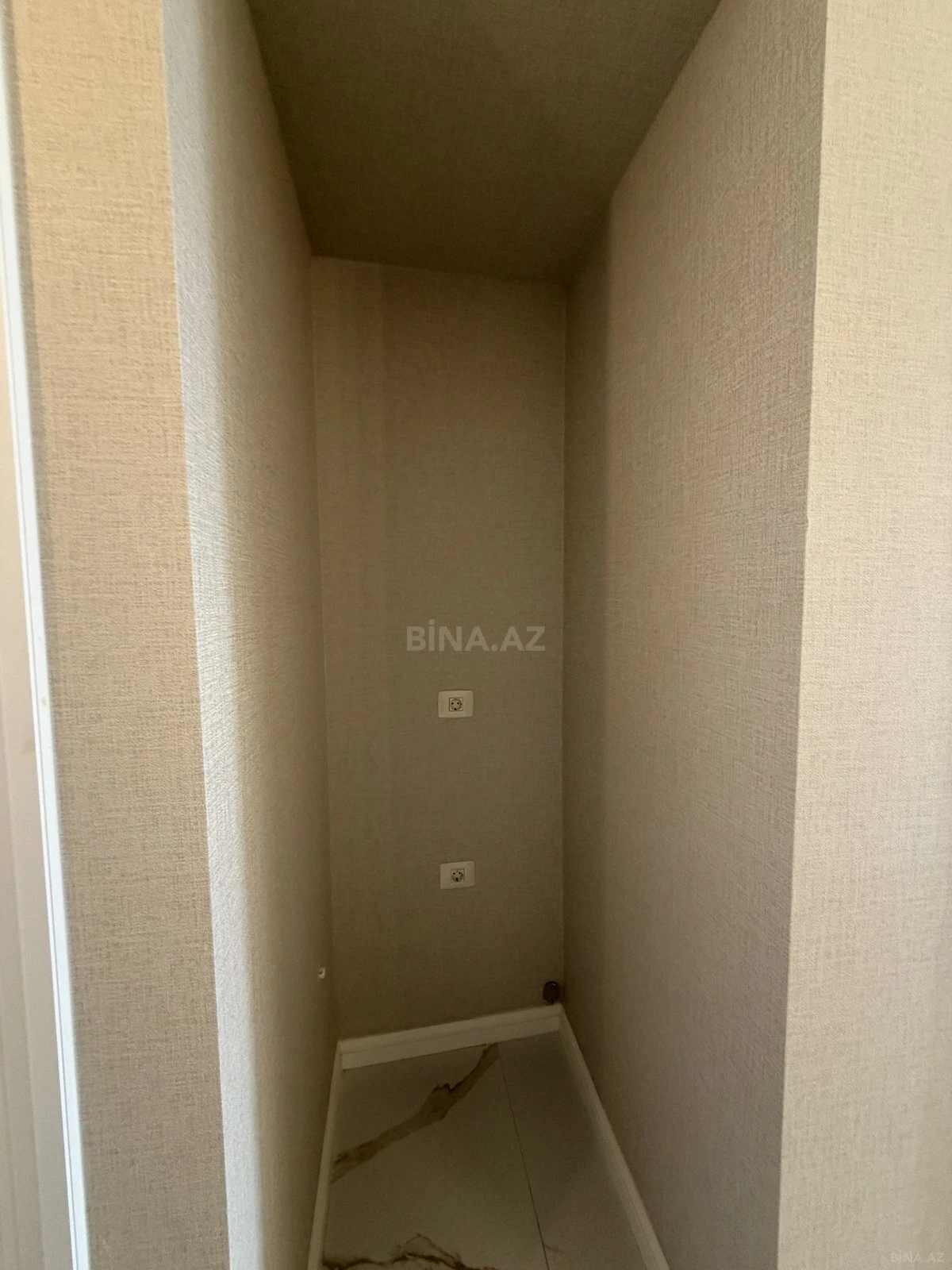 Satılır 3 otaqlı mənzil 96 m²