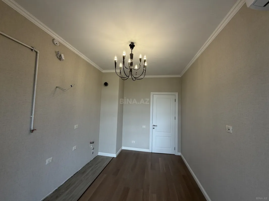 Satılır 3 otaqlı mənzil 96 m²