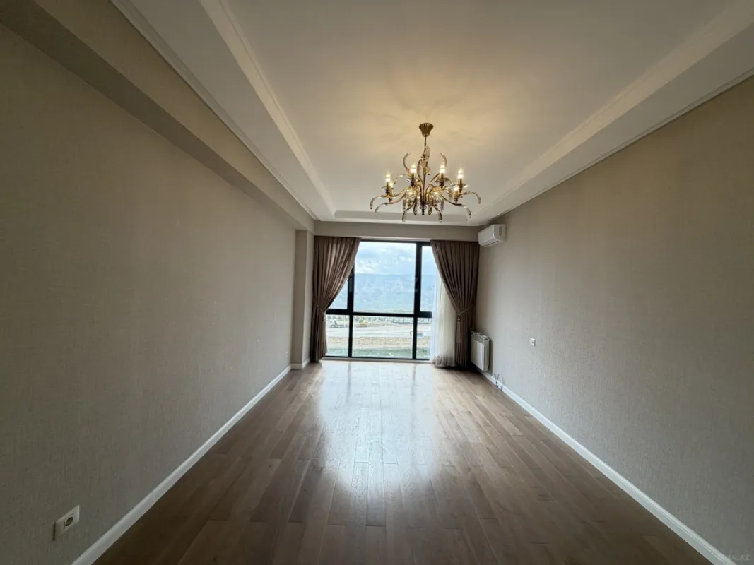 Satılır 3 otaqlı mənzil 96 m²