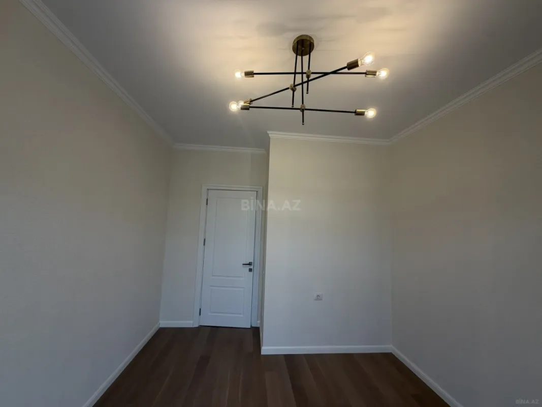 Satılır 3 otaqlı mənzil 96 m²