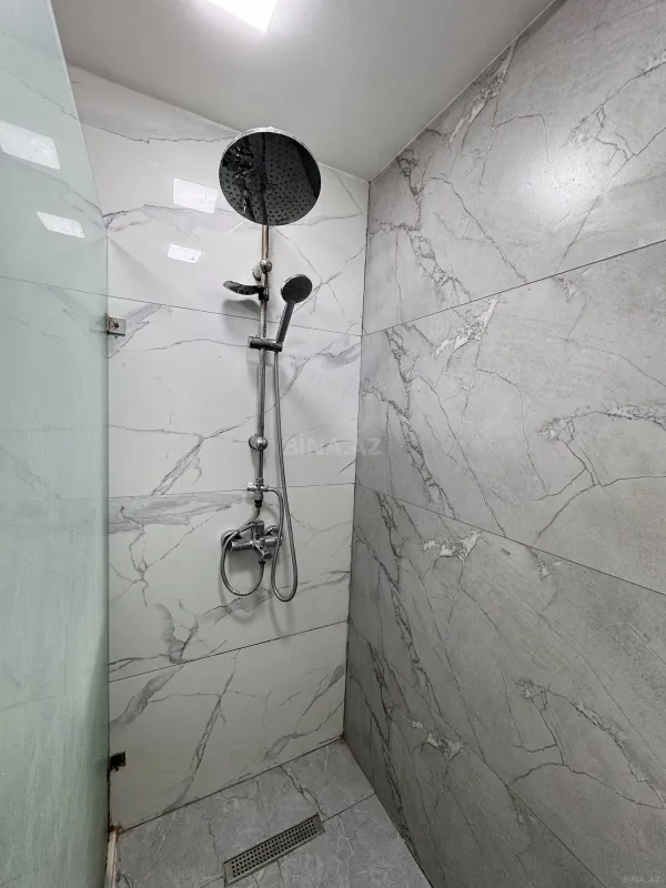 Kirayə verilir 2 otaqlı mənzil 70 m²