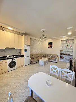 Kirayə verilir 2 otaqlı mənzil 70 m²