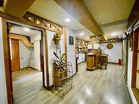 Kirayə verilir obyekt 100 m²