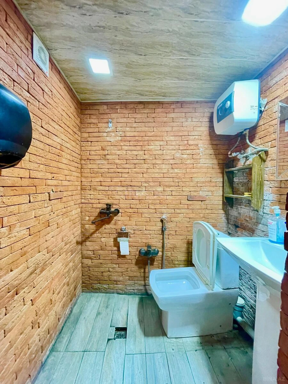 Kirayə verilir obyekt 100 m²