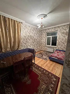 Kirayə verilir 2 otaqlı mənzil 75 m²
