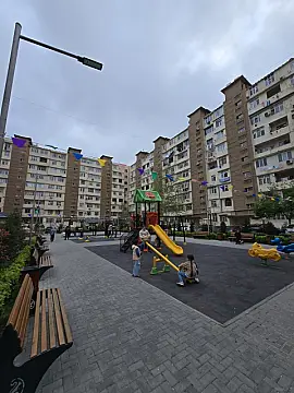 Satılır 5 otaqlı mənzil 120 m² — Bakı, İnşaatçılar 5 otaq 120.00 m²