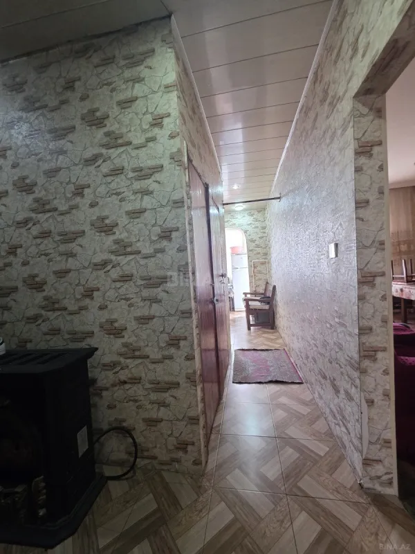 Satılır 5 otaqlı mənzil 120 m²