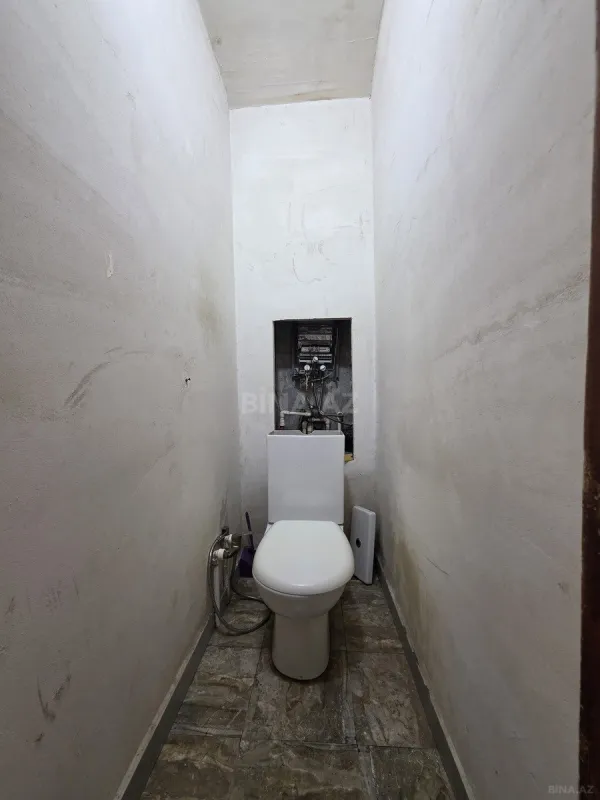 Satılır 5 otaqlı mənzil 120 m²