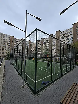 Satılır 5 otaqlı mənzil 120 m²