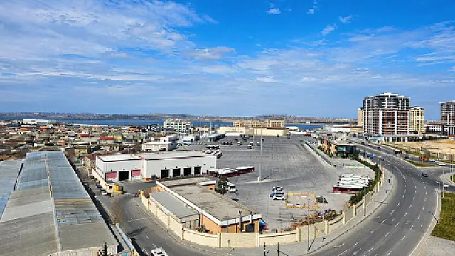 Satılır 2 otaqlı mənzil 72 m²