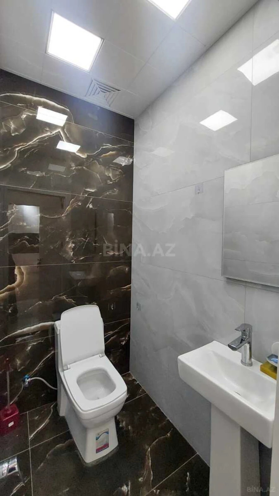 Satılır 4 otaqlı həyət evi 200 m²