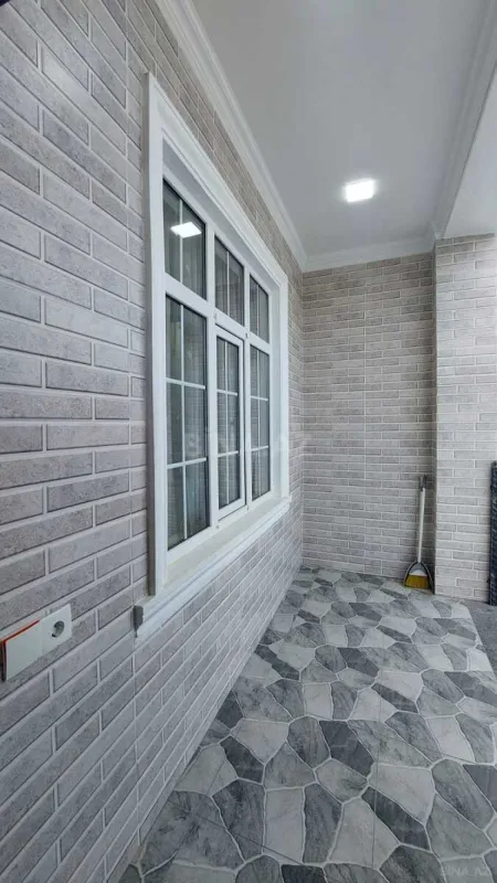 Satılır 4 otaqlı həyət evi 200 m²