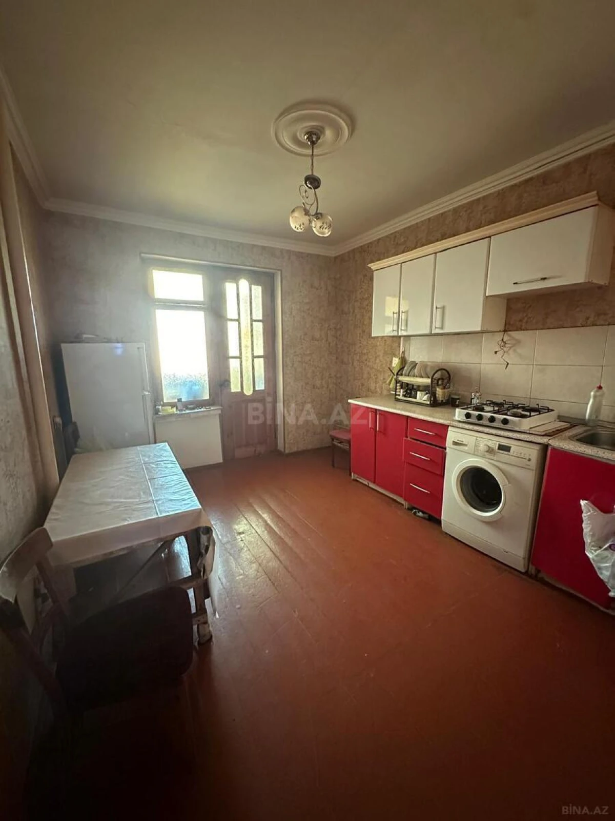 Kirayə verilir 2 otaqlı mənzil 56 m²