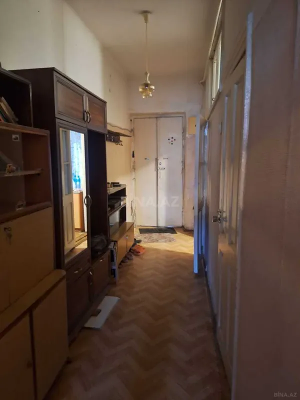 Satılır 2 otaqlı mənzil 60 m²