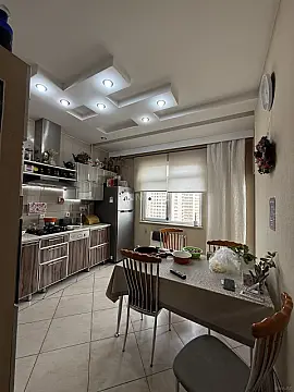 Satılır 3 otaqlı mənzil 110 m²