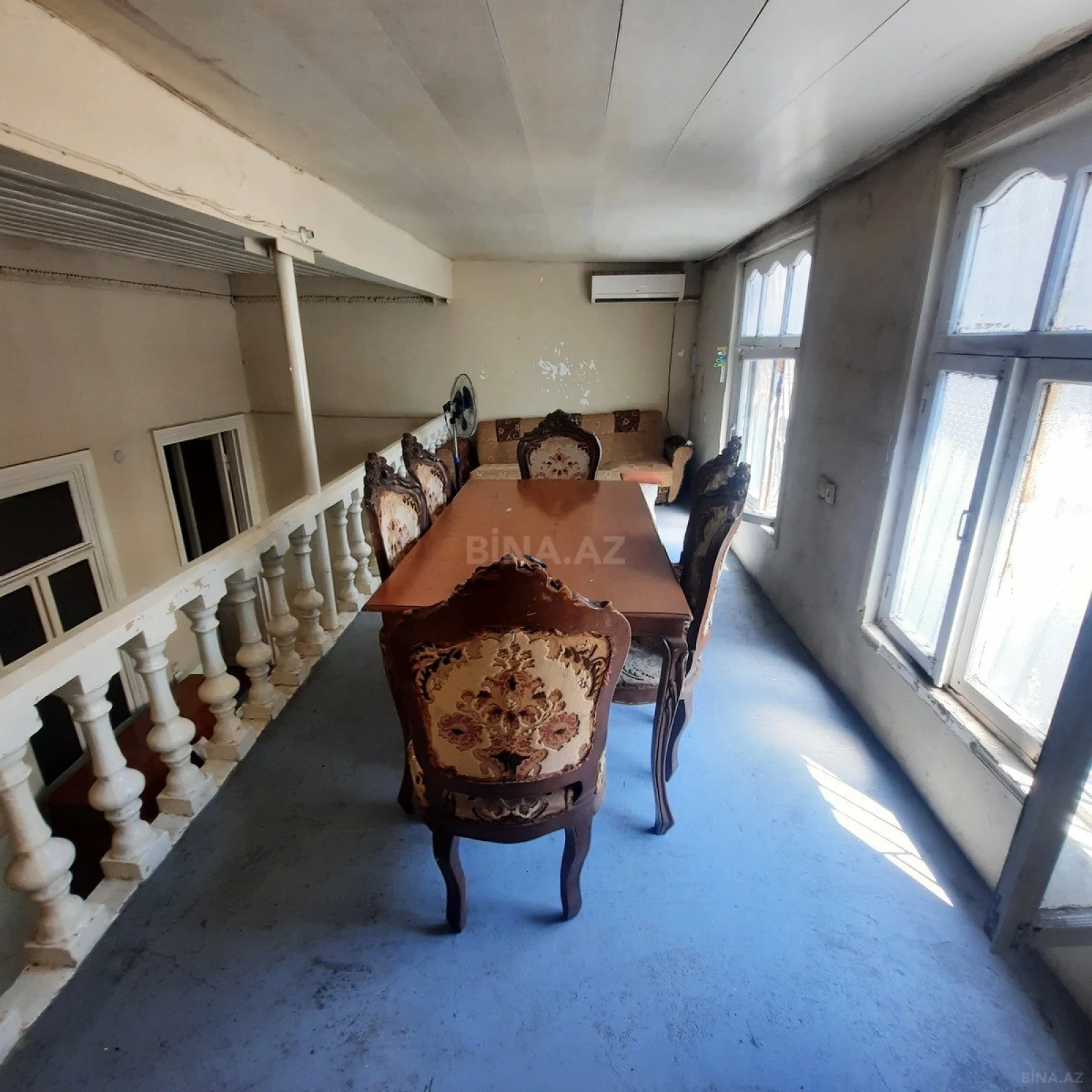 Kirayə verilir 2 otaqlı mənzil 120 m²