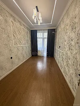 Satılır 2 otaqlı mənzil 80 m²