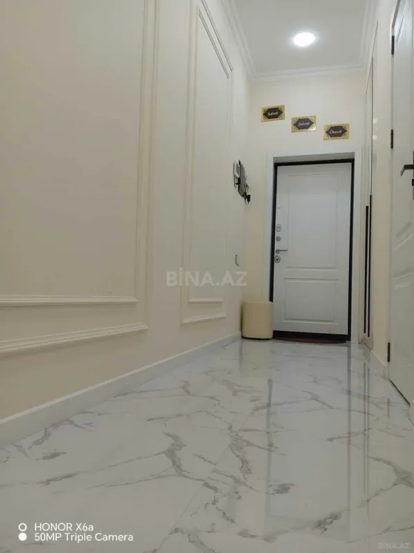 Satılır 2 otaqlı mənzil 60 m²