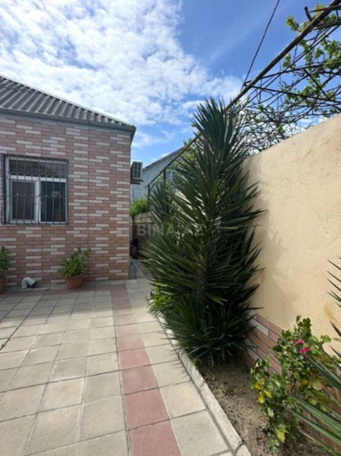 Satılır 4 otaqlı həyət evi 90.7 m²