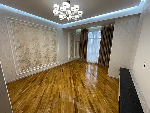 Satılır 2 otaqlı mənzil 85 m²