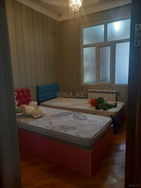 Kirayə verilir 3 otaqlı mənzil 105 m²