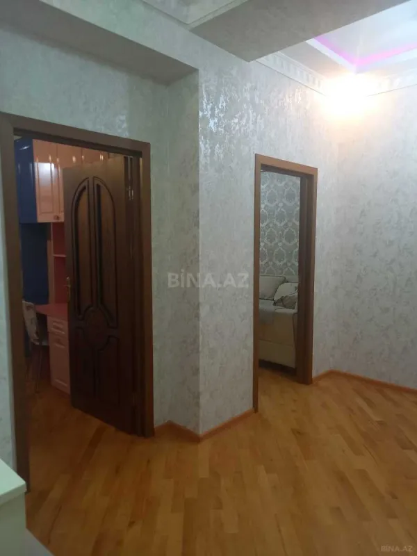 Kirayə verilir 3 otaqlı mənzil 105 m²