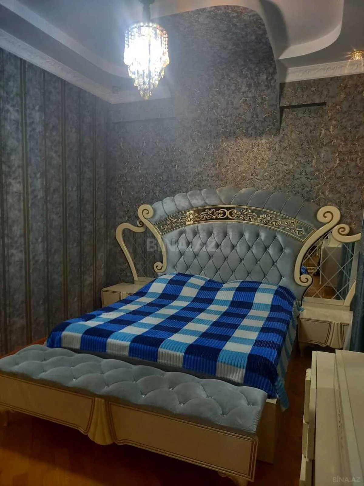 Kirayə verilir 3 otaqlı mənzil 105 m²