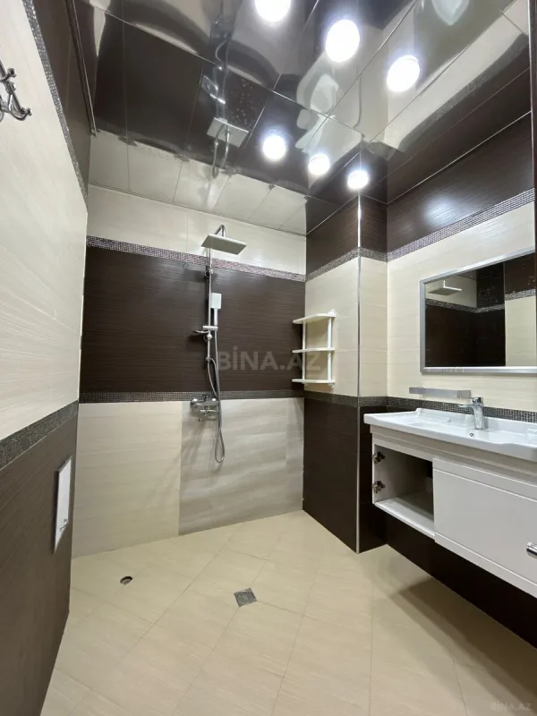 Satılır 2 otaqlı mənzil 95 m²
