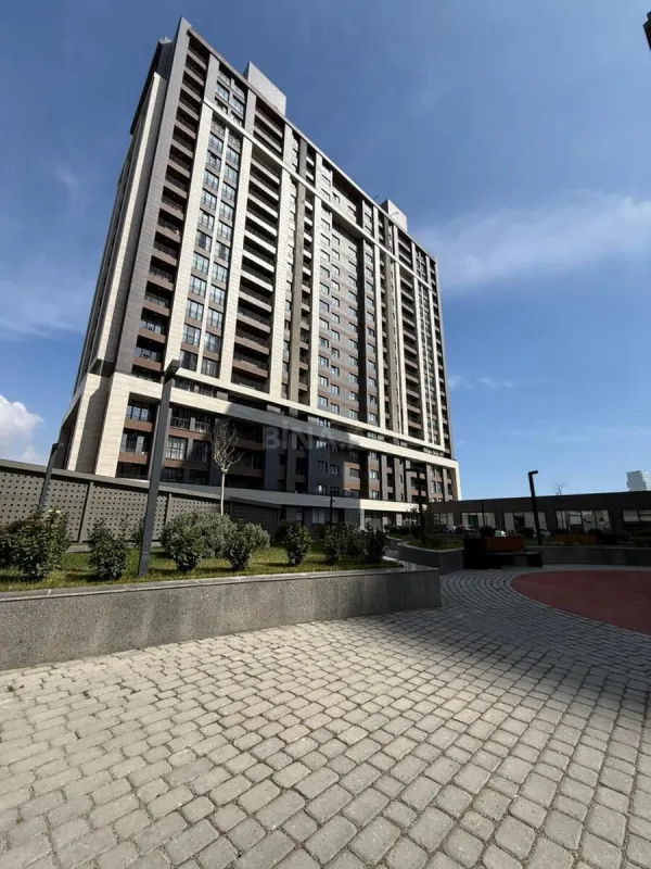 Satılır 3 otaqlı mənzil 128 m²