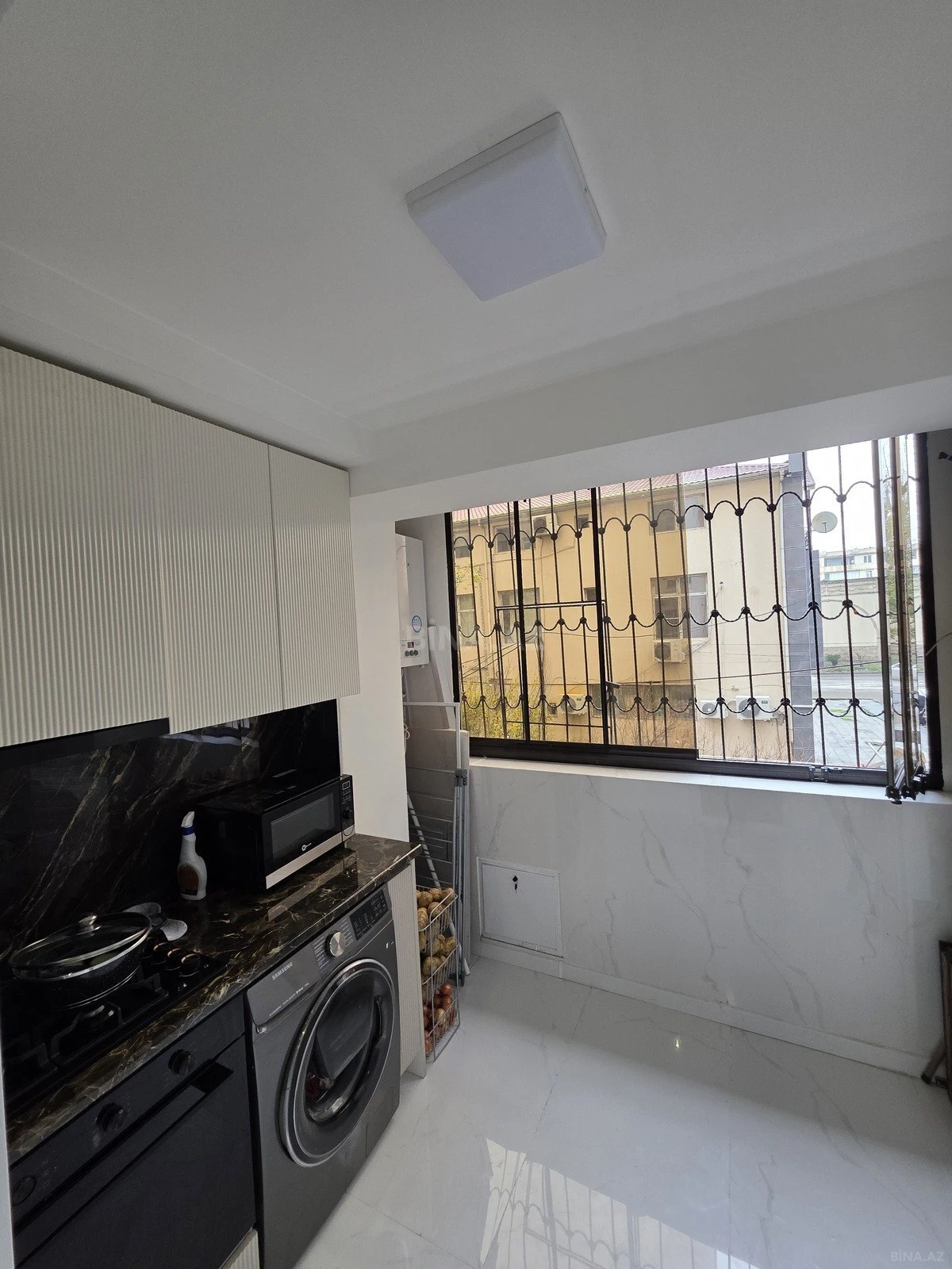 Satılır 5 otaqlı mənzil 120 m²