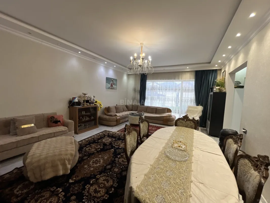 Satılır 4 otaqlı həyət evi 125 m²