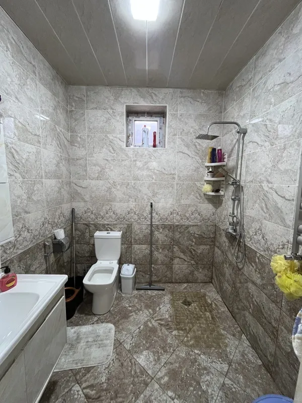 Satılır 4 otaqlı həyət evi 125 m²