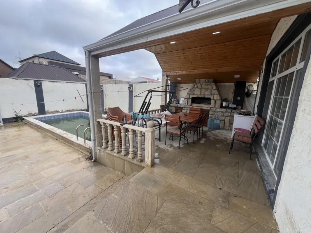 Satılır 4 otaqlı həyət evi 125 m²