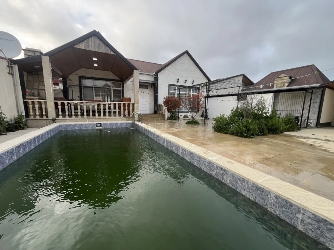 Satılır 4 otaqlı həyət evi 125 m²