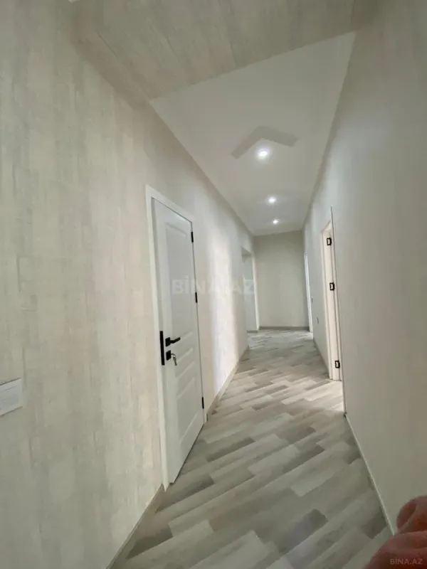 Satılır 3 otaqlı mənzil 96.5 m²