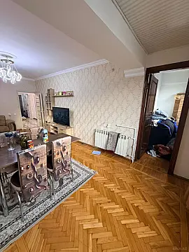 Satılır 3 otaqlı mənzil 72 m²