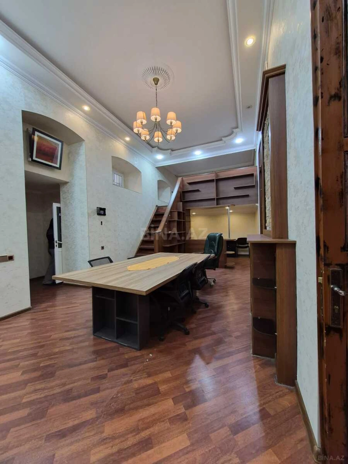 Satılır 2 otaqlı mənzil 65 m²