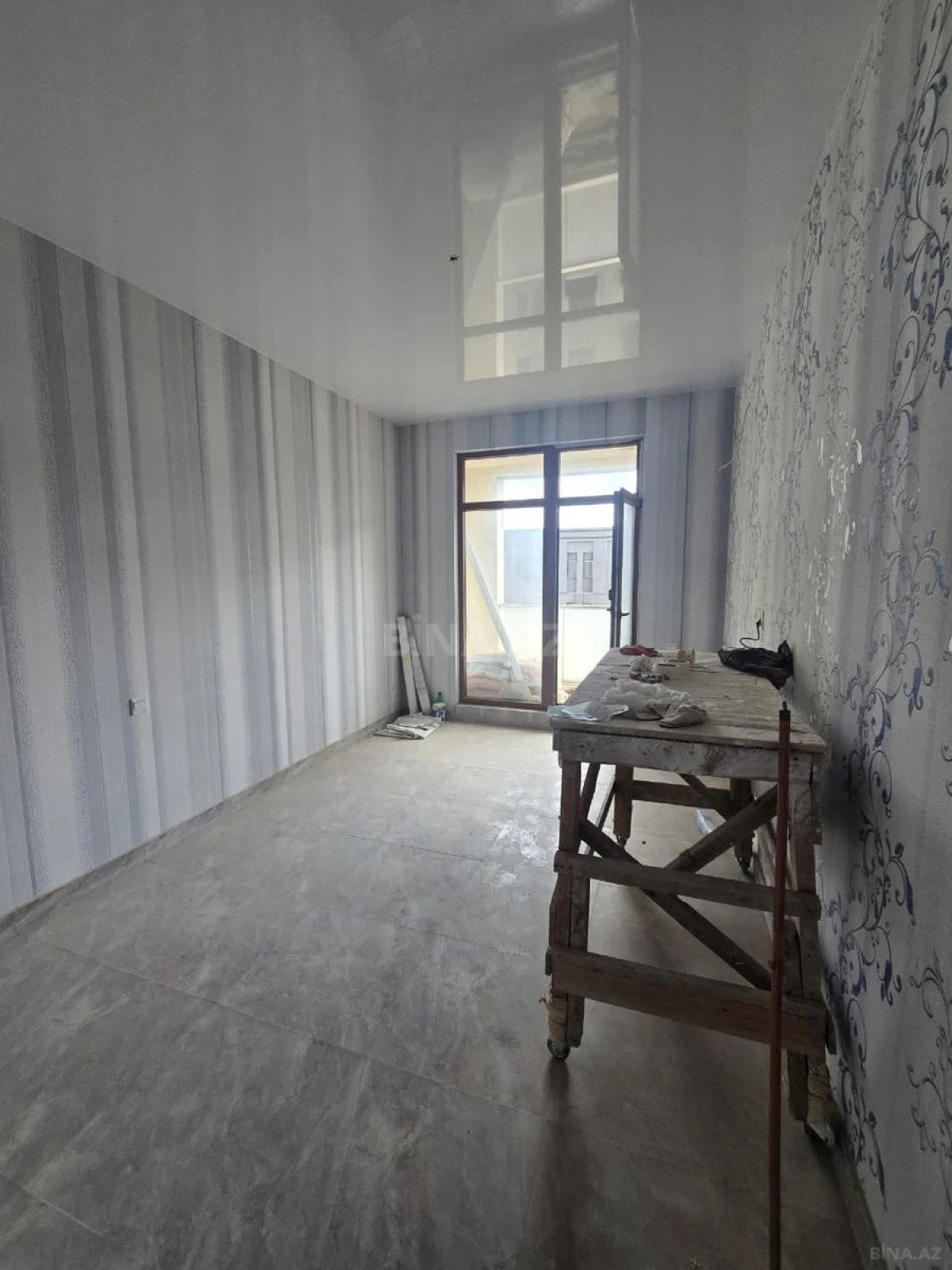 Satılır 1 otaqlı mənzil 35 m²