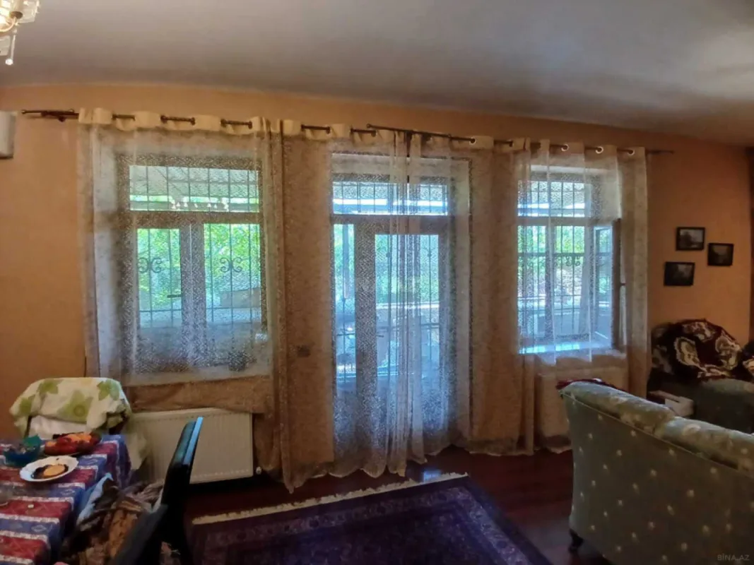 Satılır 3 otaqlı həyət evi 100 m²