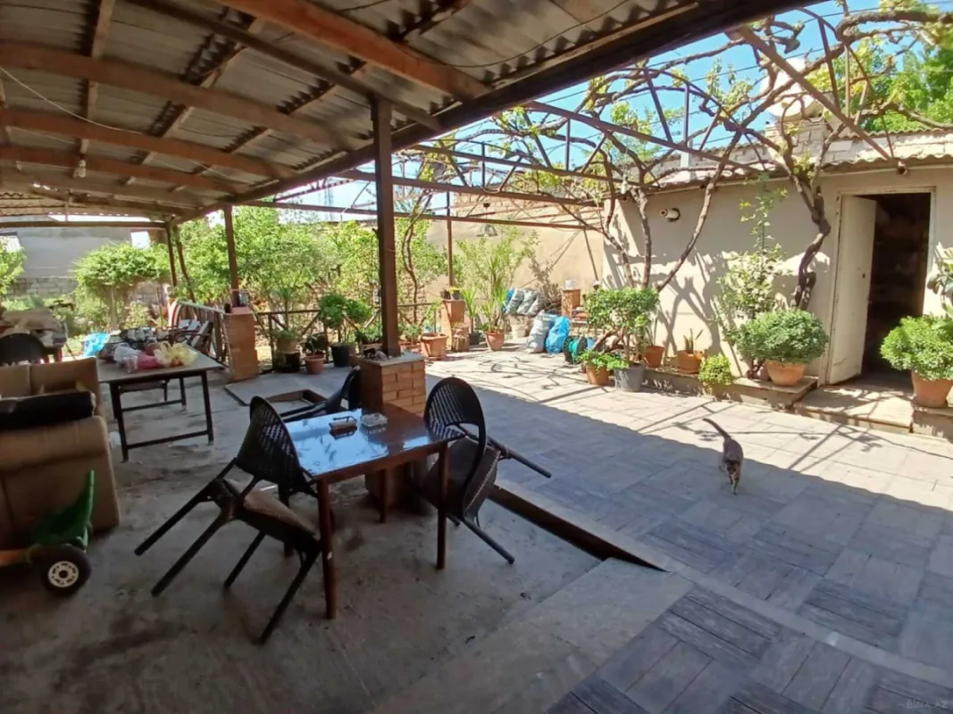 Satılır 3 otaqlı həyət evi 100 m²