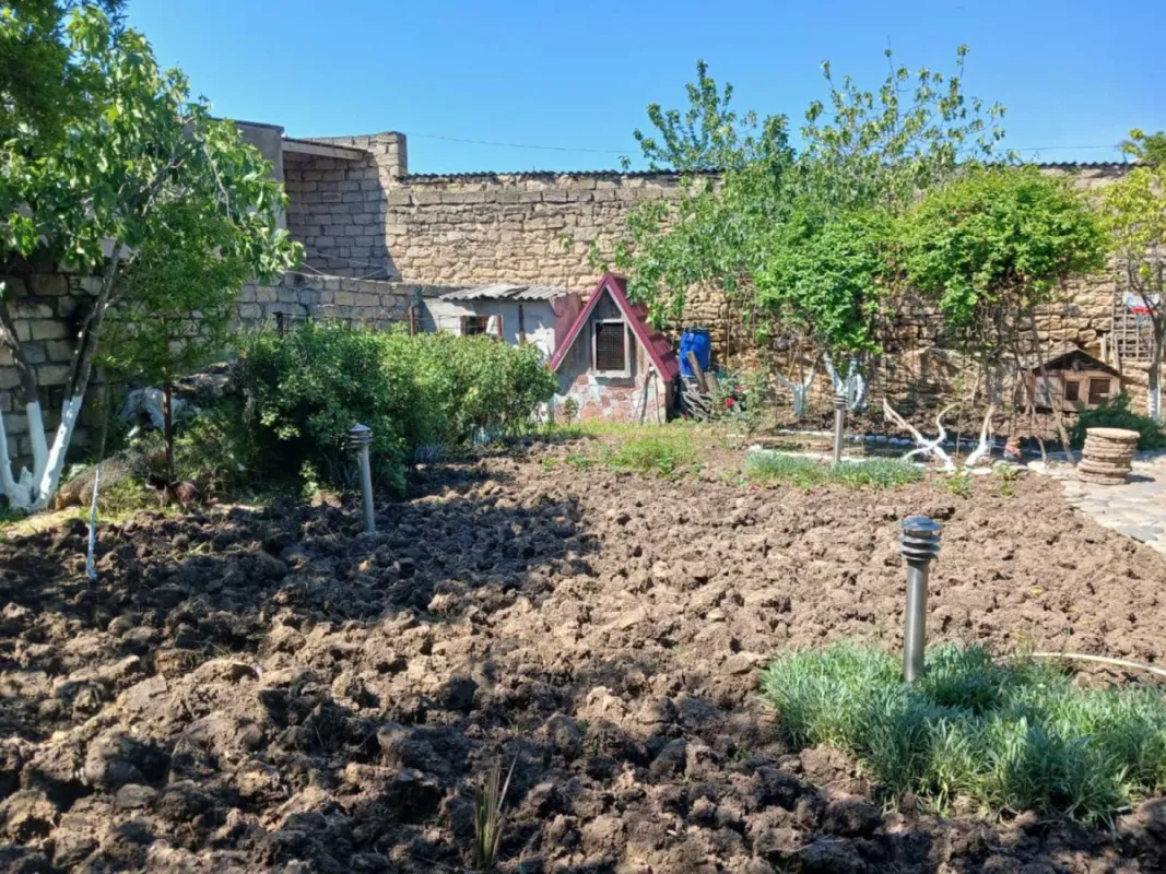 Satılır 3 otaqlı həyət evi 100 m²