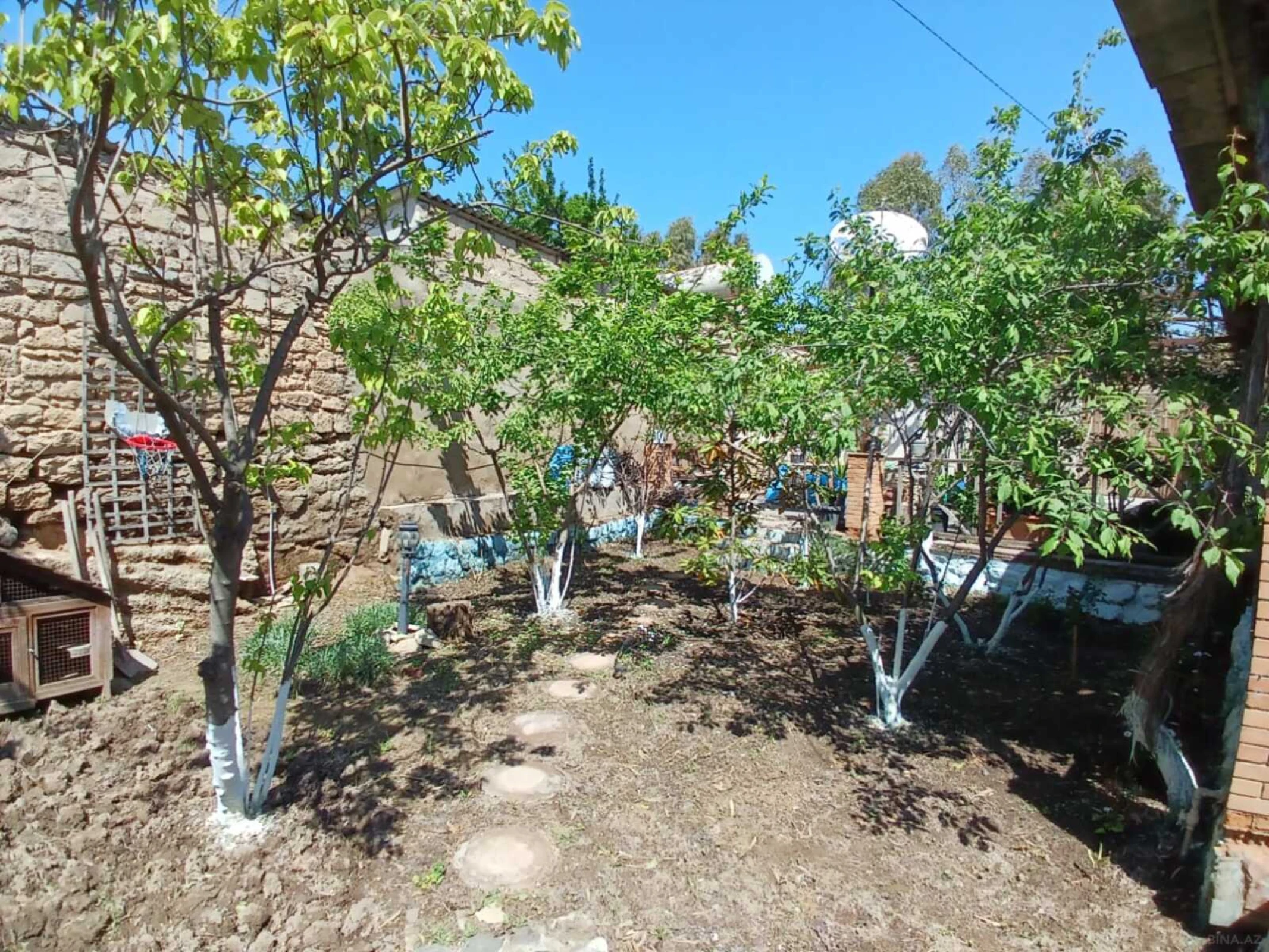 Satılır 3 otaqlı həyət evi 100 m²