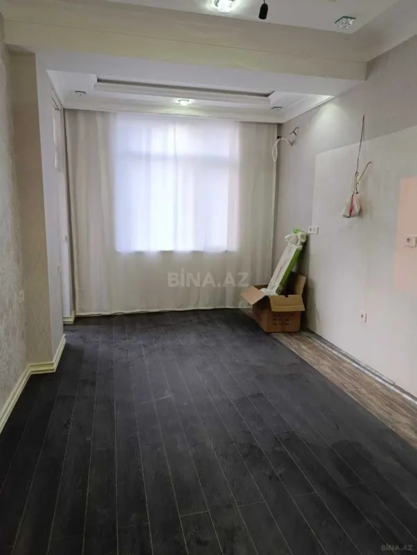 Satılır 3 otaqlı mənzil 103 m²