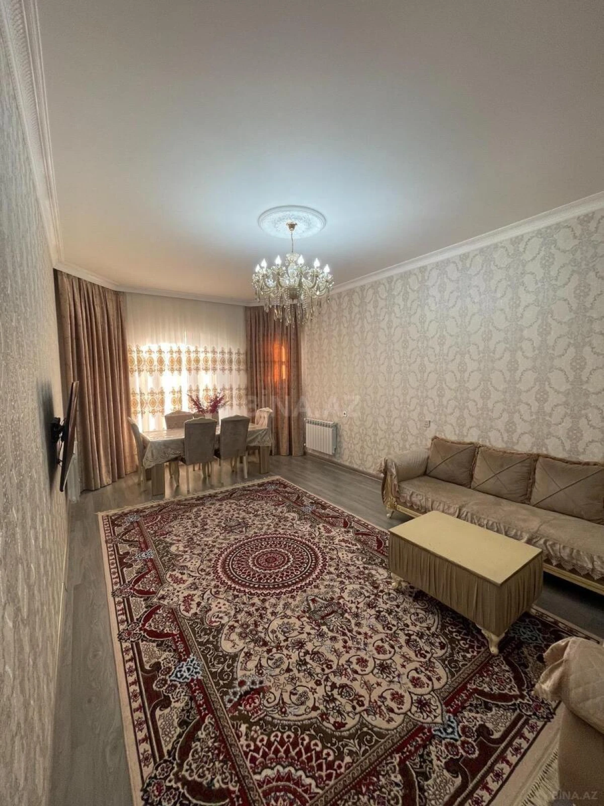 Satılır 7 otaqlı həyət evi 180 m²