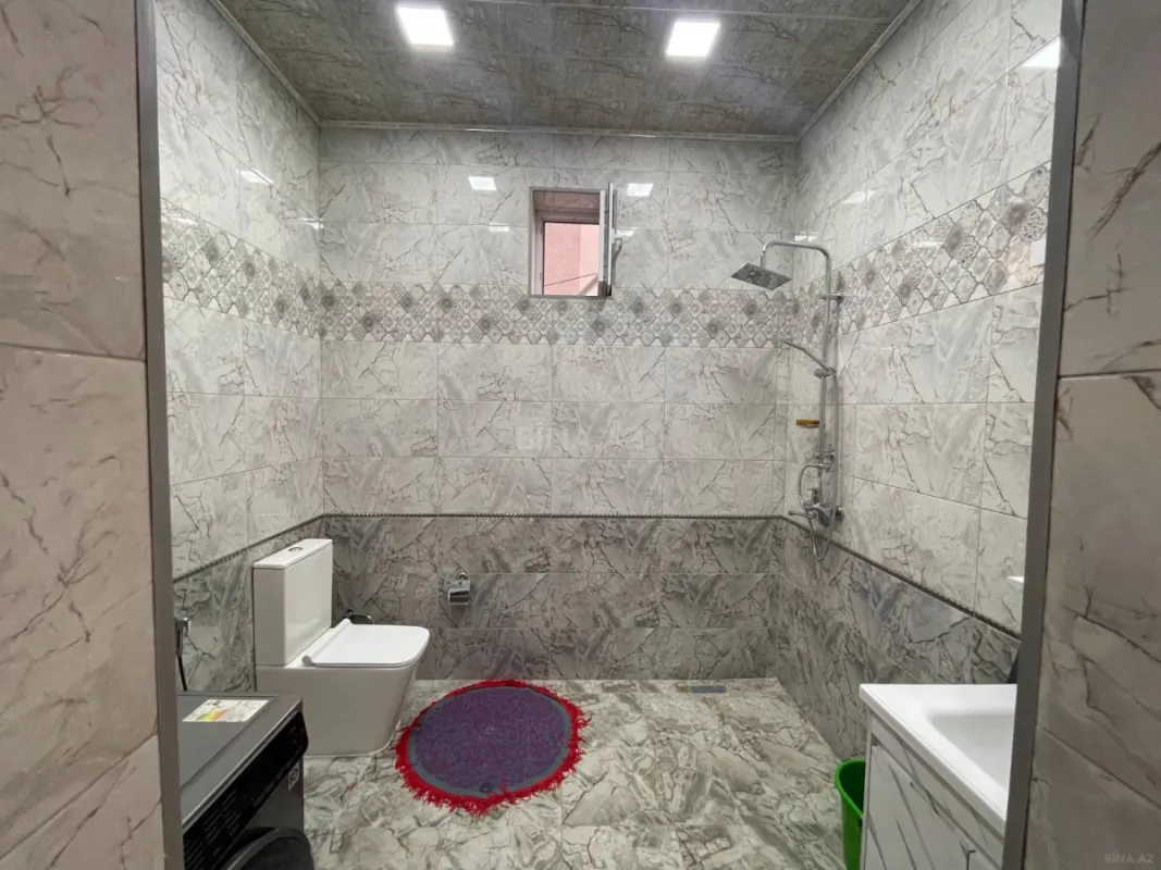 Satılır 7 otaqlı həyət evi 180 m²